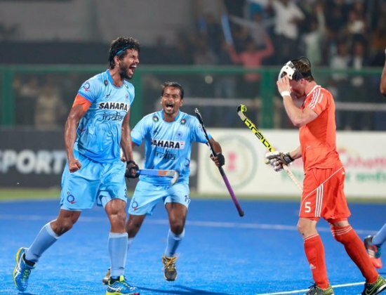 Hockey World League 2015: India takes Bronze after beating Netherlands on penalty shoot out Indian hockey players cheering victory at World Hockey League 2015 in Raipur